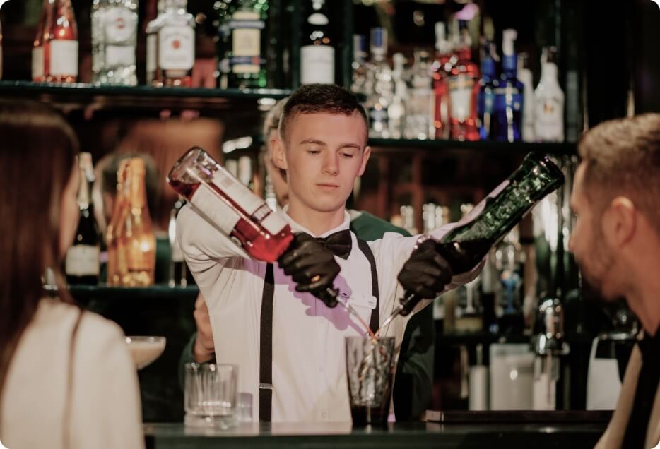 Piano Bar